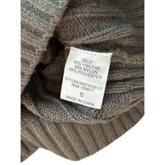 Altar'd State Sweater Womens Small Green Cable Knit Cropped Pullover Dolman - Picture 4 of 8